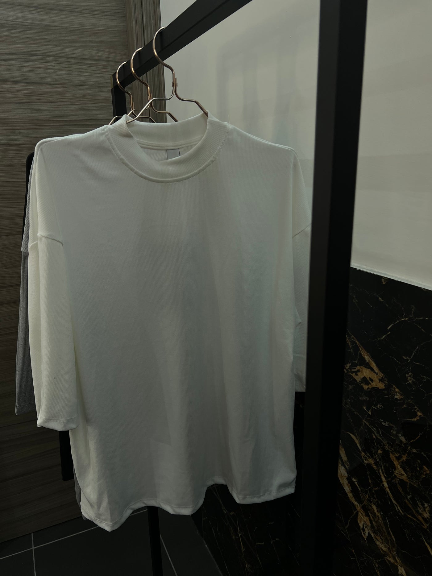 T-Shirt Over In Plesse Tokyo