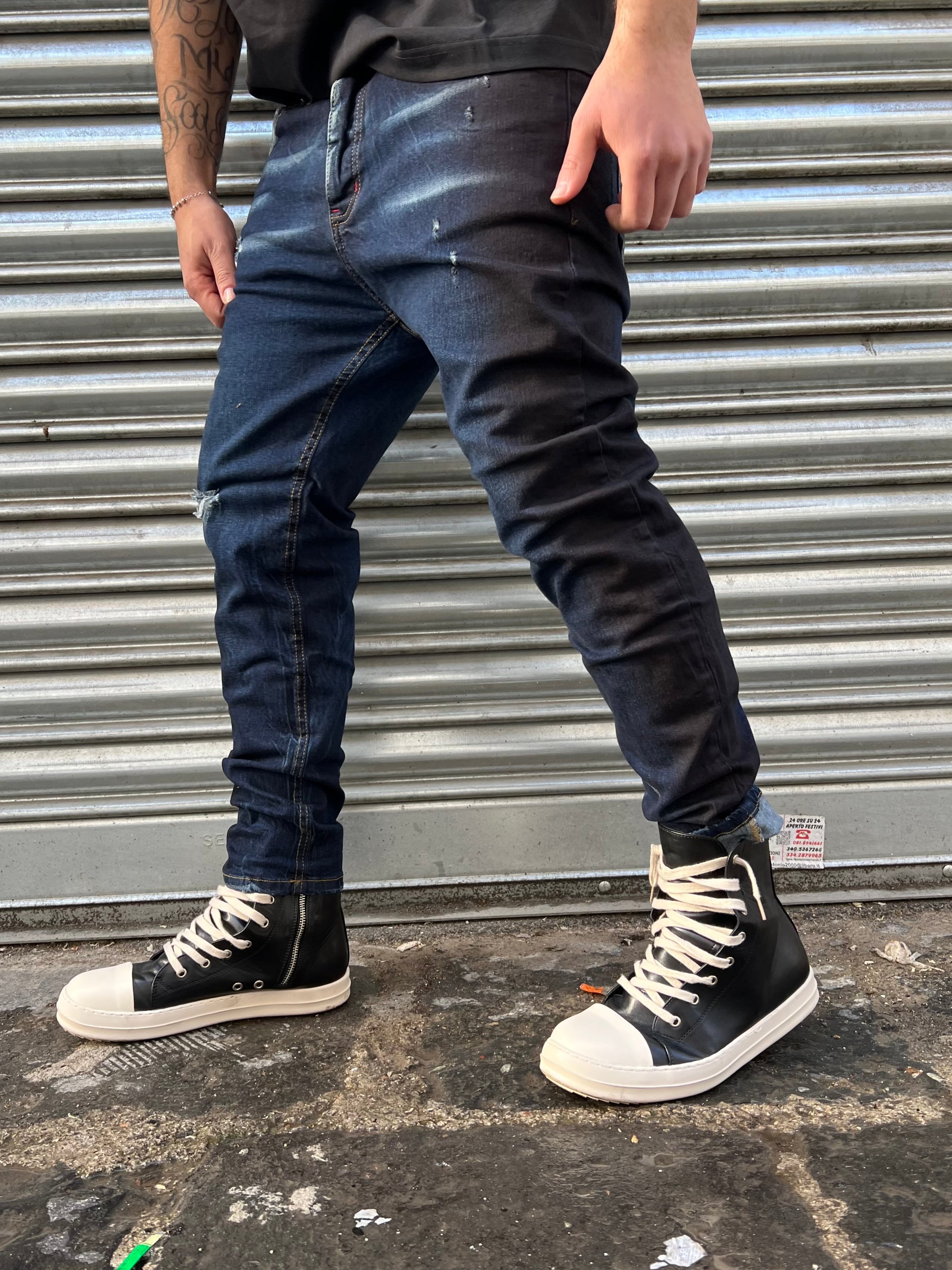 JEANS TH BLUE & BLACK