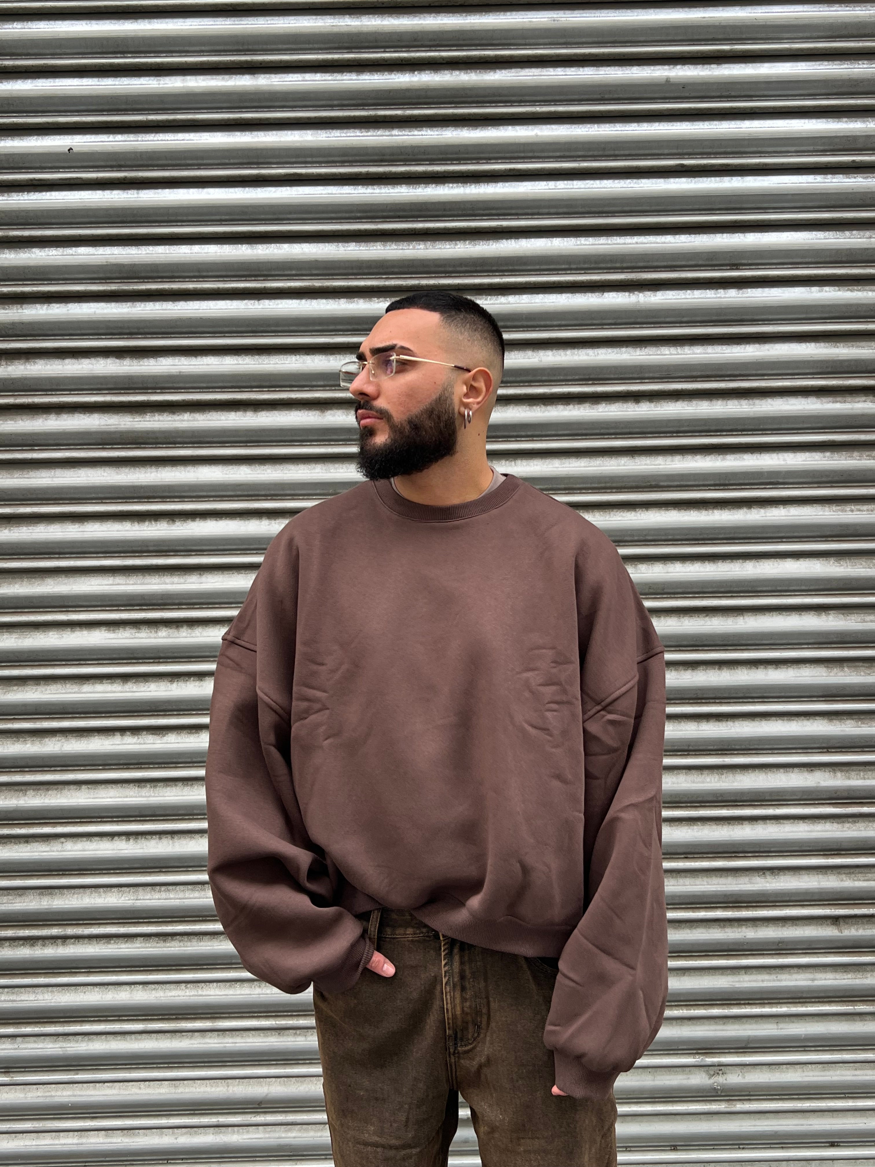 OVER CREWNECK